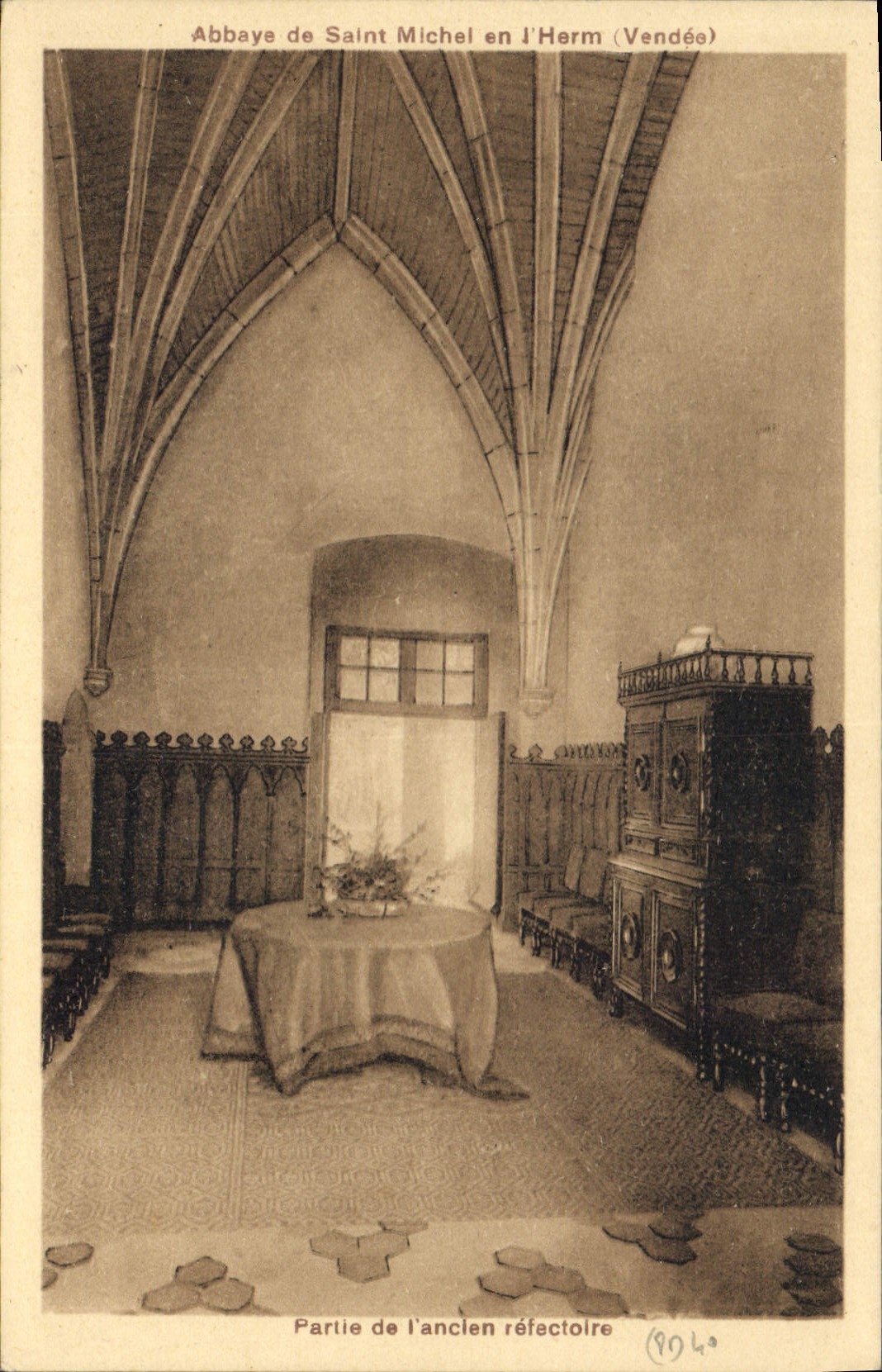CPA Abbaye de Saint Michel en l'Herm Vendee partie de l'ancien refectoire 