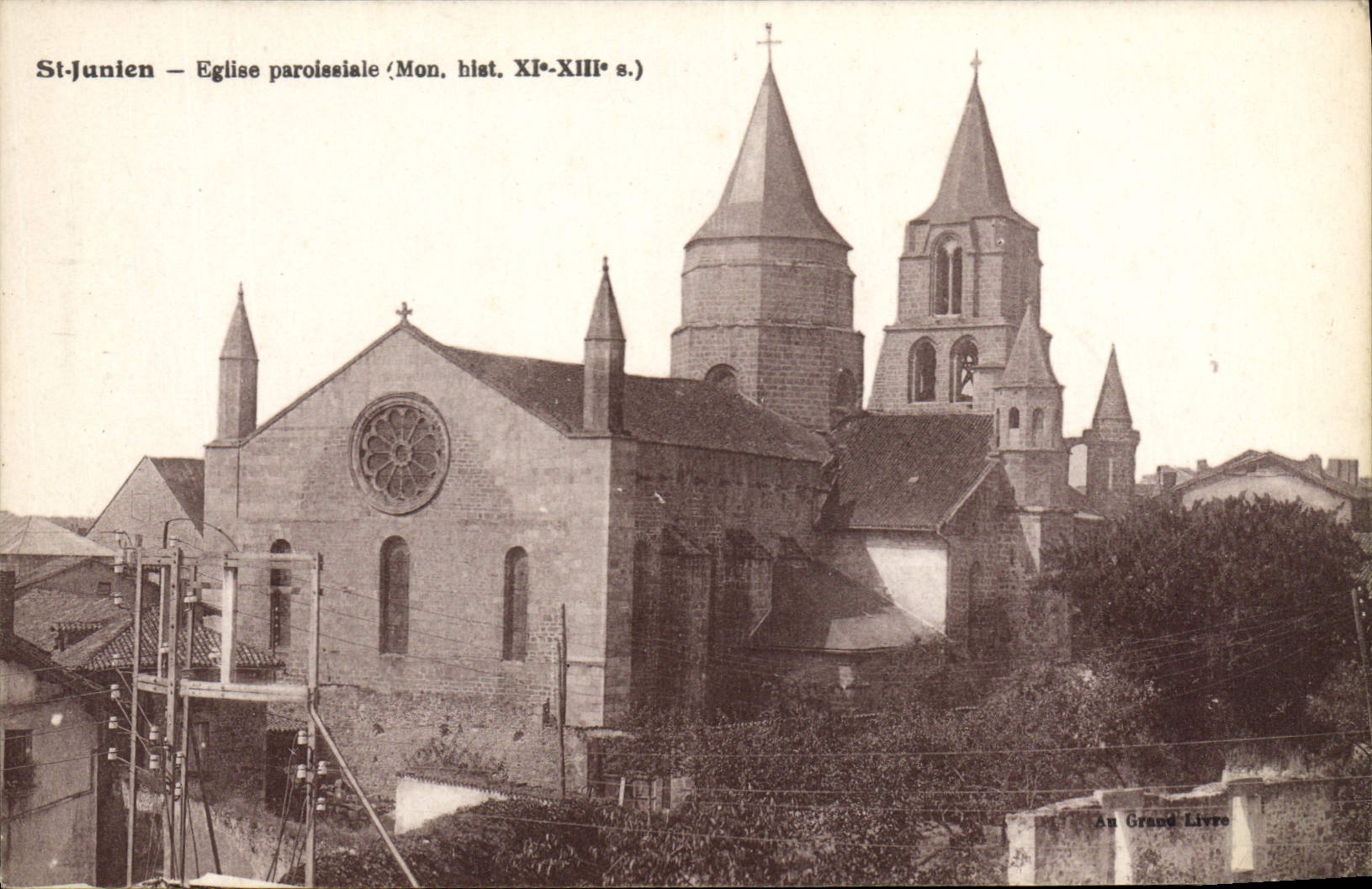 St-Junien — Église paroissiale (Mon. hist. XIe-XIIIe s.) — An Grand Livre