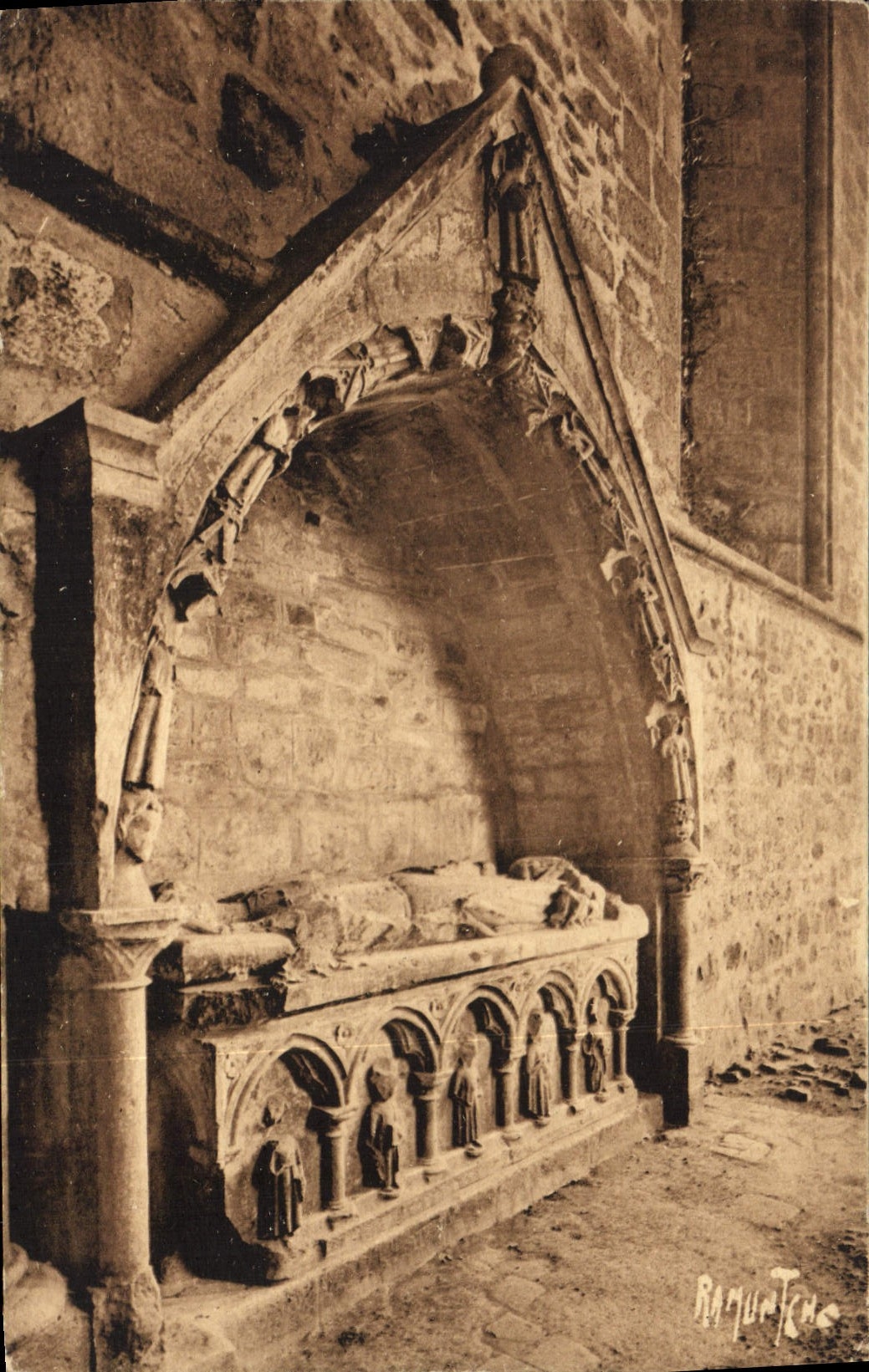 Tomb of Béatrix — Abbey of Pontenelles — La Roche-sur-Yon (Vendée)