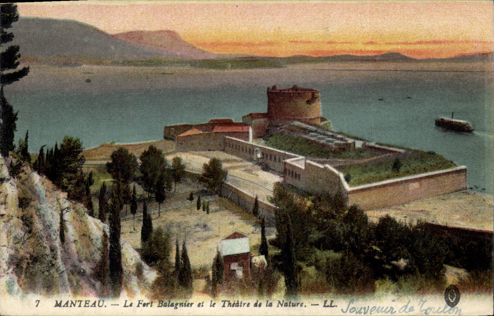 Manteau — El Fuerte Balagnier y el Teatro de la Naturaleza — LL Souvenir de L'ordon