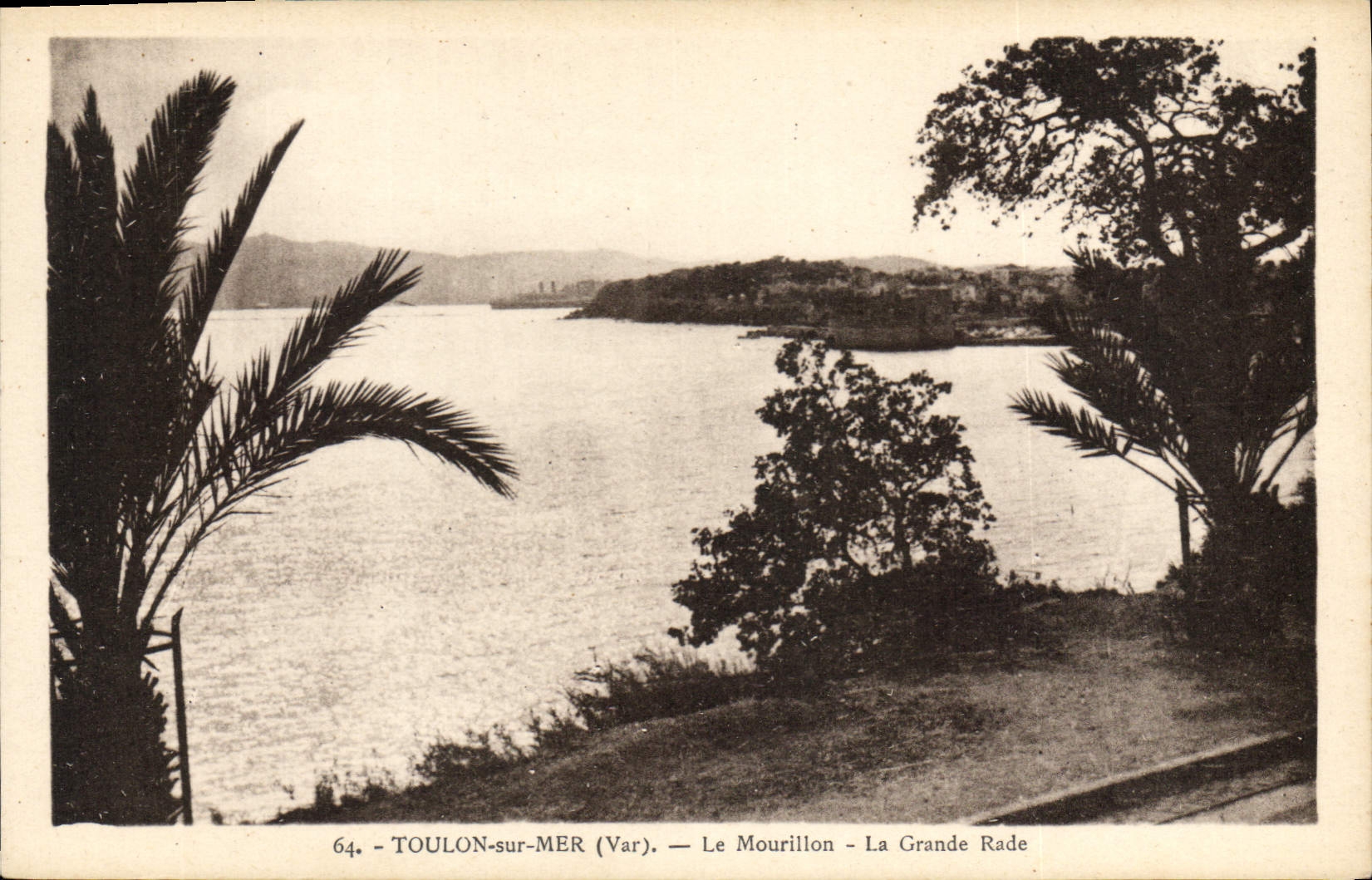 Toulon-sur-Mer (Var) — Le Mourillon - La Grande Rade — Édition R. Lesautier, Toulon