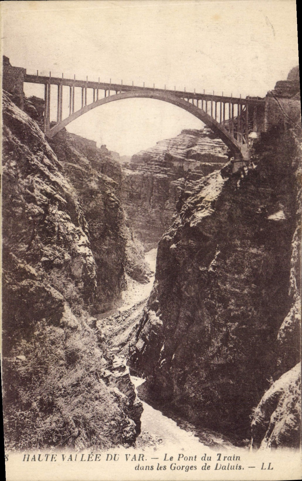 Le Pont du Train dans les Gorges de Daluis — HAUTE VALLEE DU VAR — LL