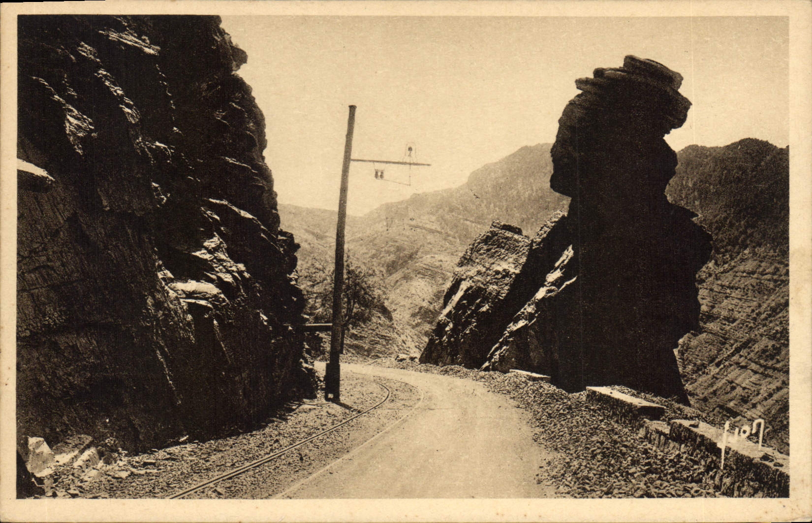 CPA Gorges de Daluis Alpes Marit Entree des gorges la Cardienne 