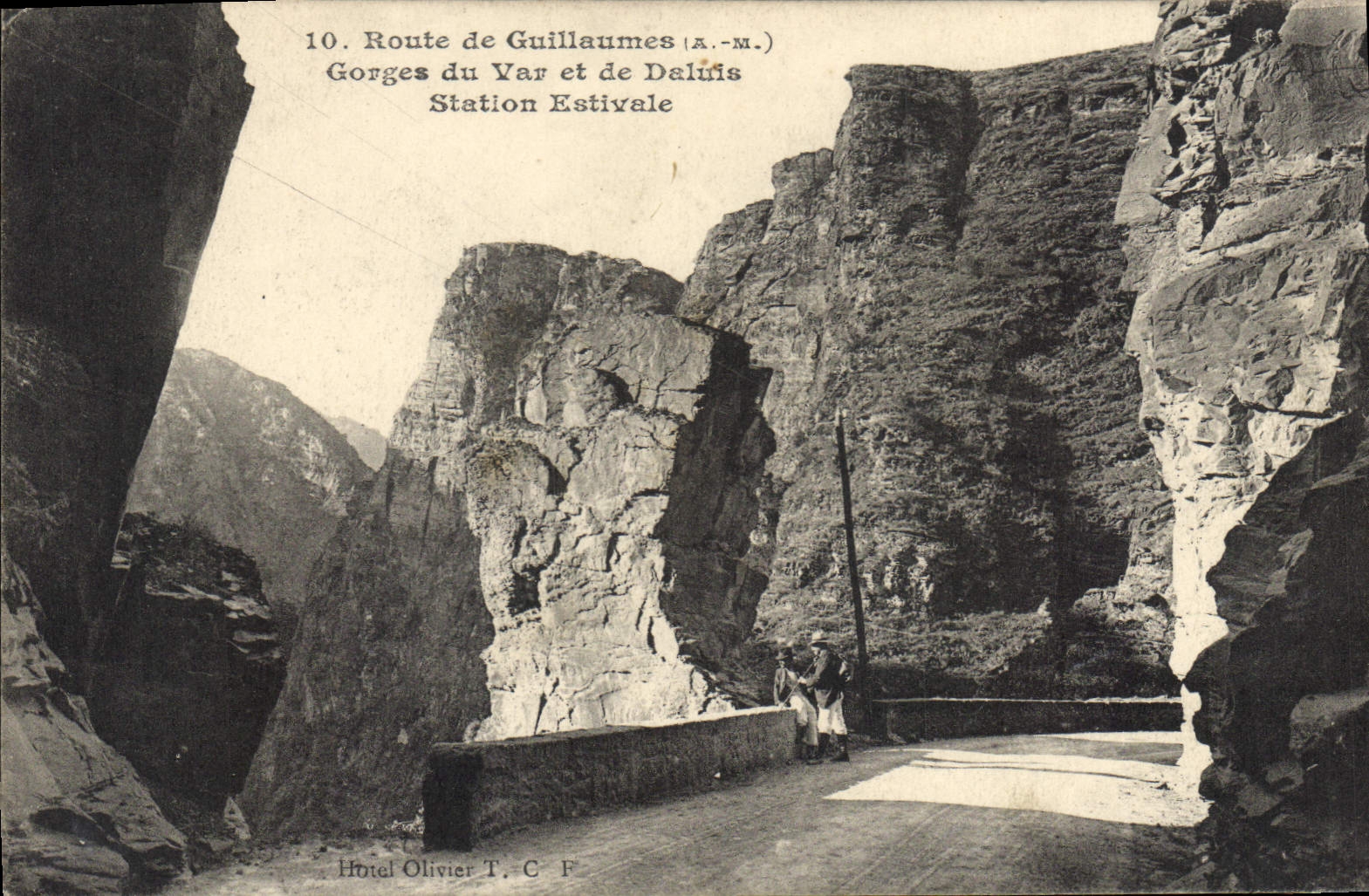 CPA Route de Guillaimes A M Gorges du Var et de Daluis Station Estivale 