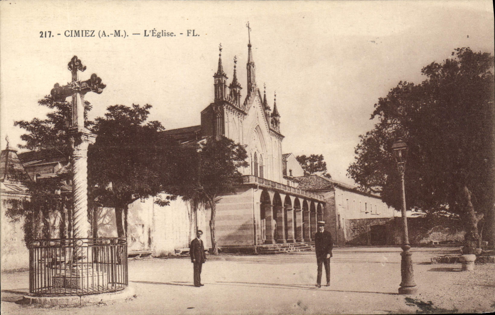 Cimiez (A.-M.) — L'Église — FL. — N° 217