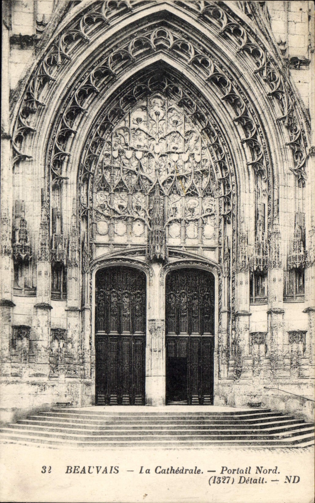 CPA Beauvais La Cathedrale Portail Nord 
