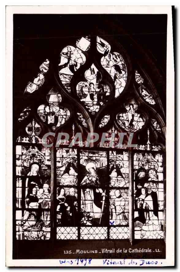 CPA Moulins Vitrail de la Cathedrale 
