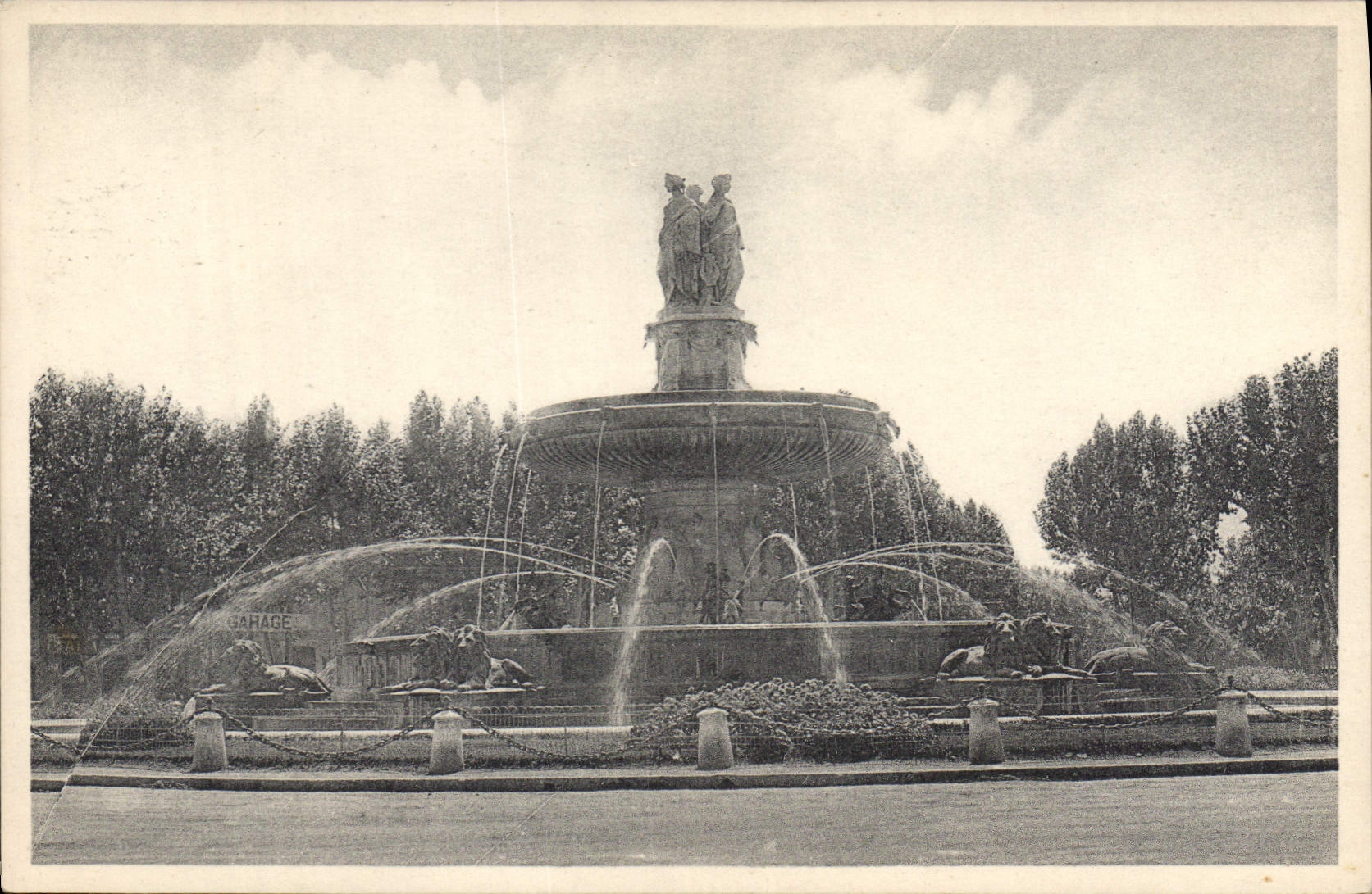 Aix-en-Provence — Fontaine de la Rotonde — J. Gouhard, Aix
