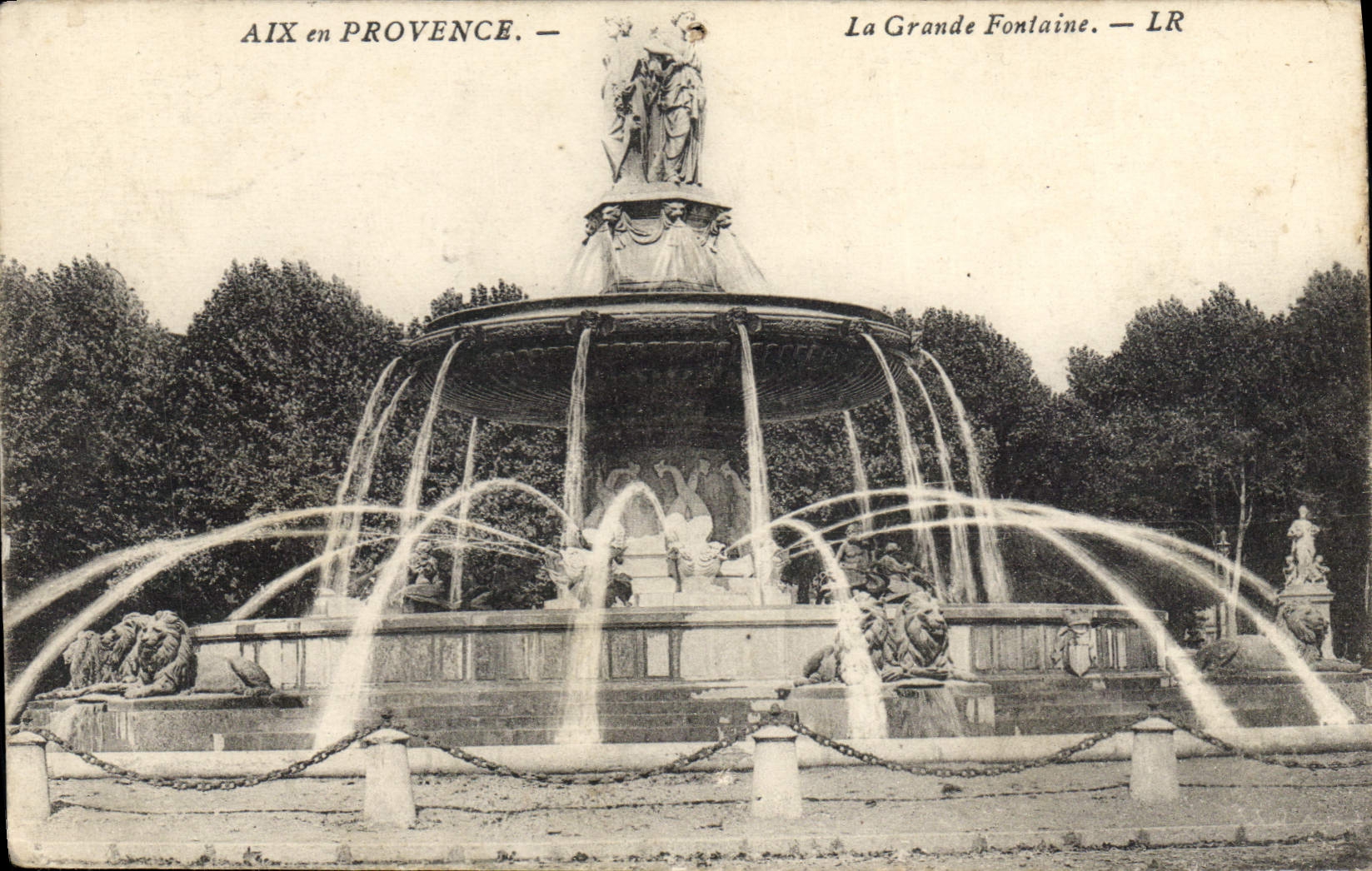 Aix-en-Provence — La Grande Fontaine — LR