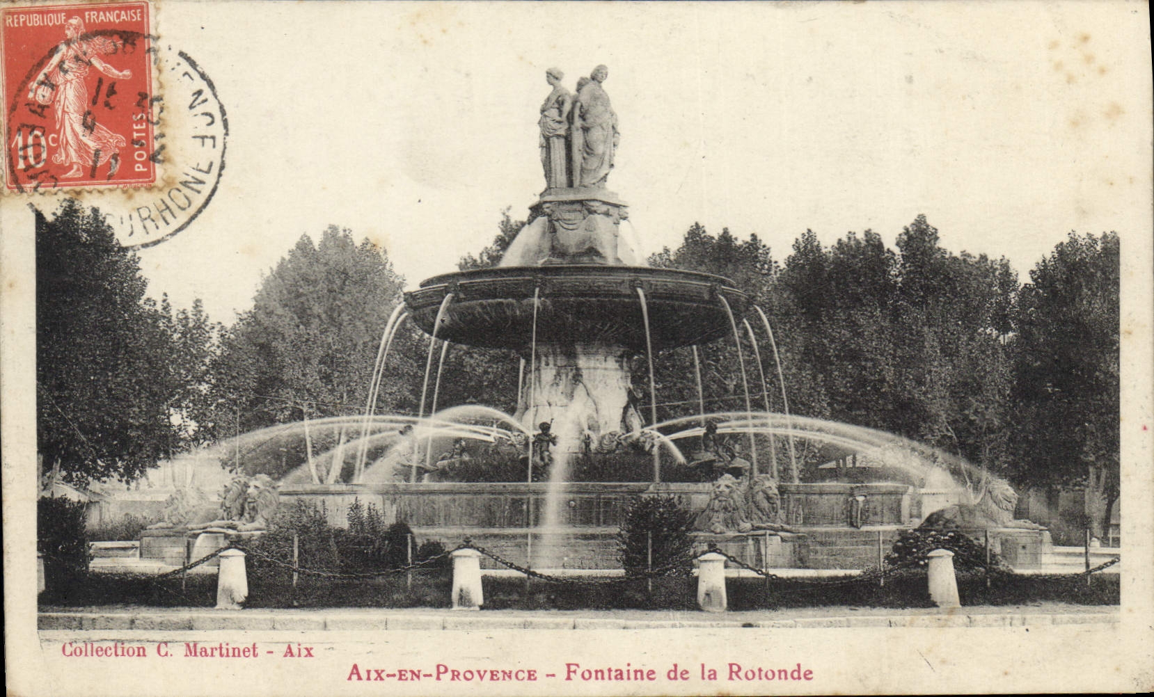 Aix-en-Provence — Fontaine de la Rotonde — Collection C. Martinet