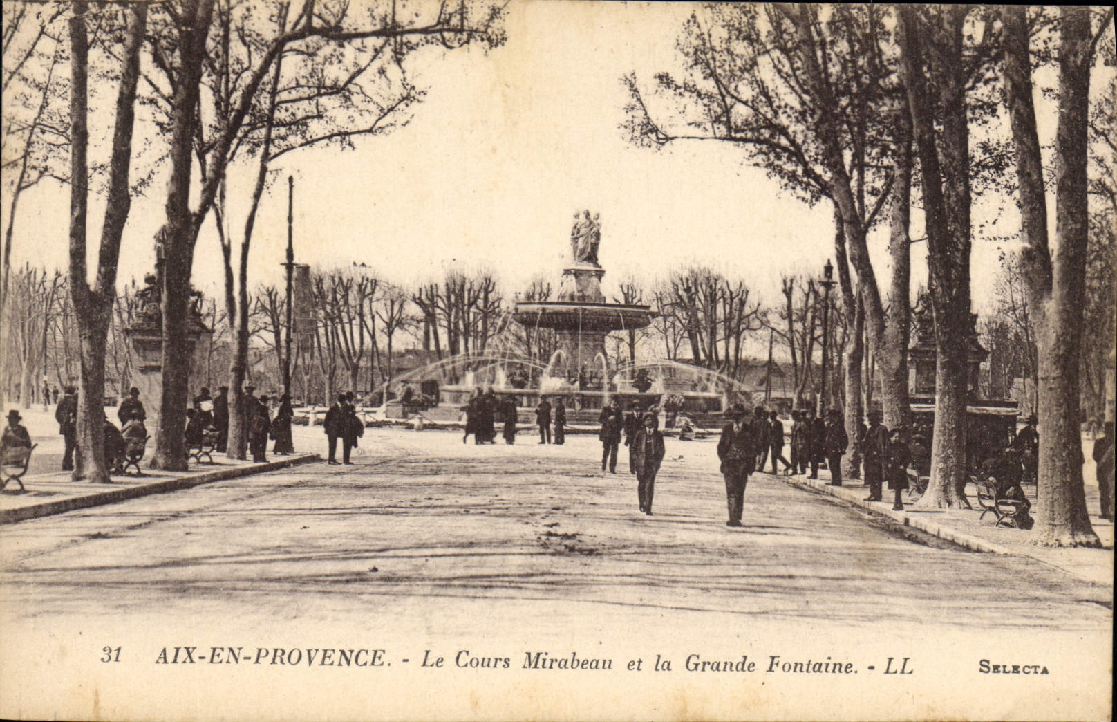 Aix-en-Provence — Le Cours Mirabeau et la Grande Fontaine — Selecta