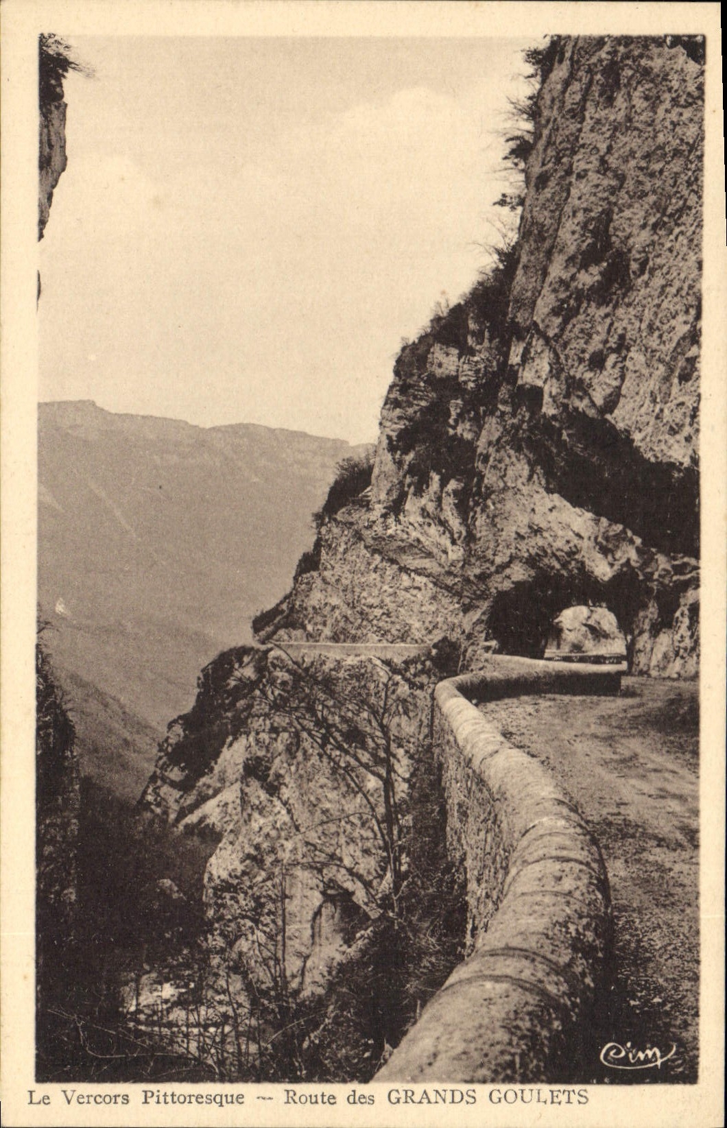 CPA Le Vercors Pittoresque Route des Grands Goulets 