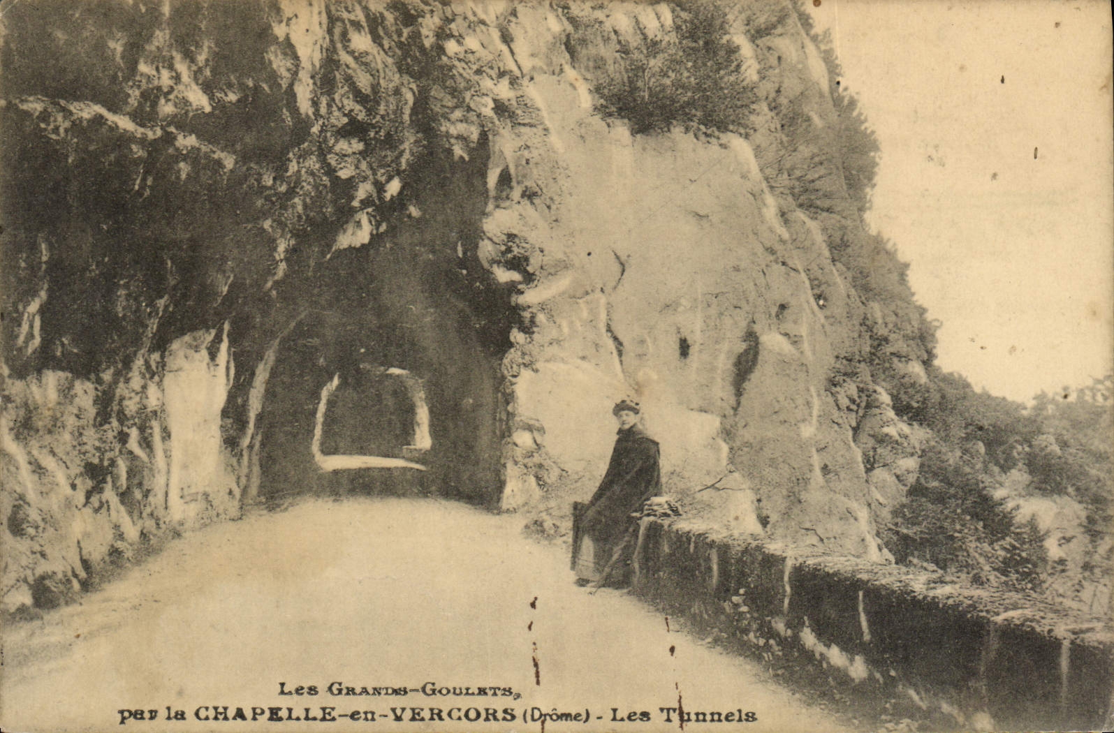 Les Grands-Goulets — par la Chapelle-en-Vercors (Drôme) — Les Tunnels