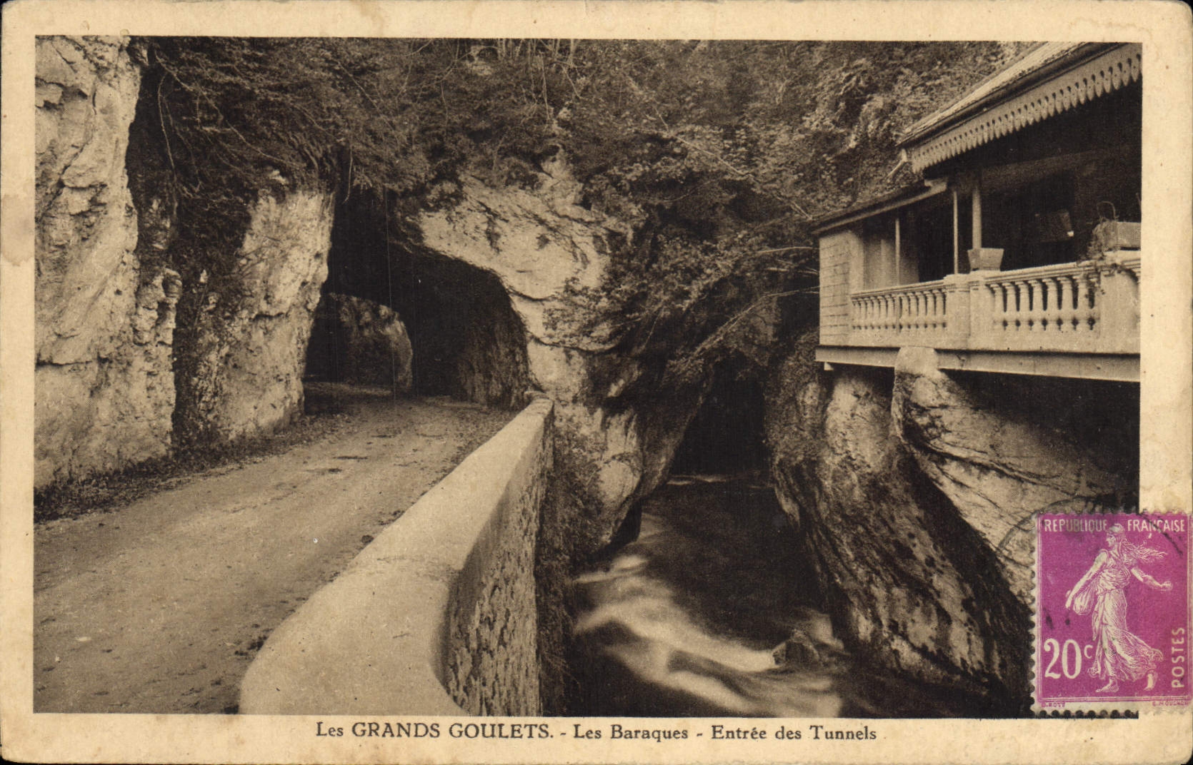 CPA Les Grands Goulets Les baraques Entree des Tunnels 