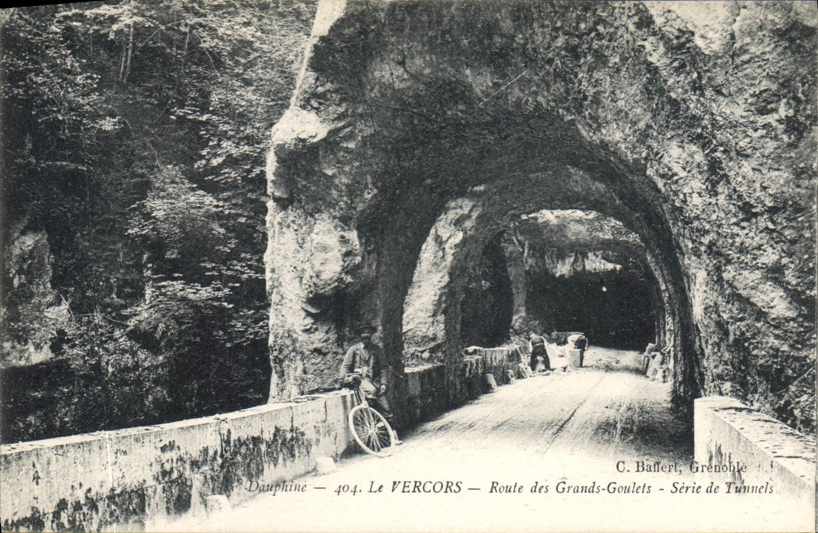 Le VERCORS — Route des Grands-Goulets — Série de Tunnels — C. Baffert, Grenoble