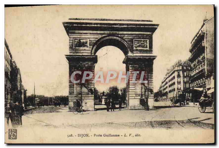 CPA Dijon Porte Guillaume L V 