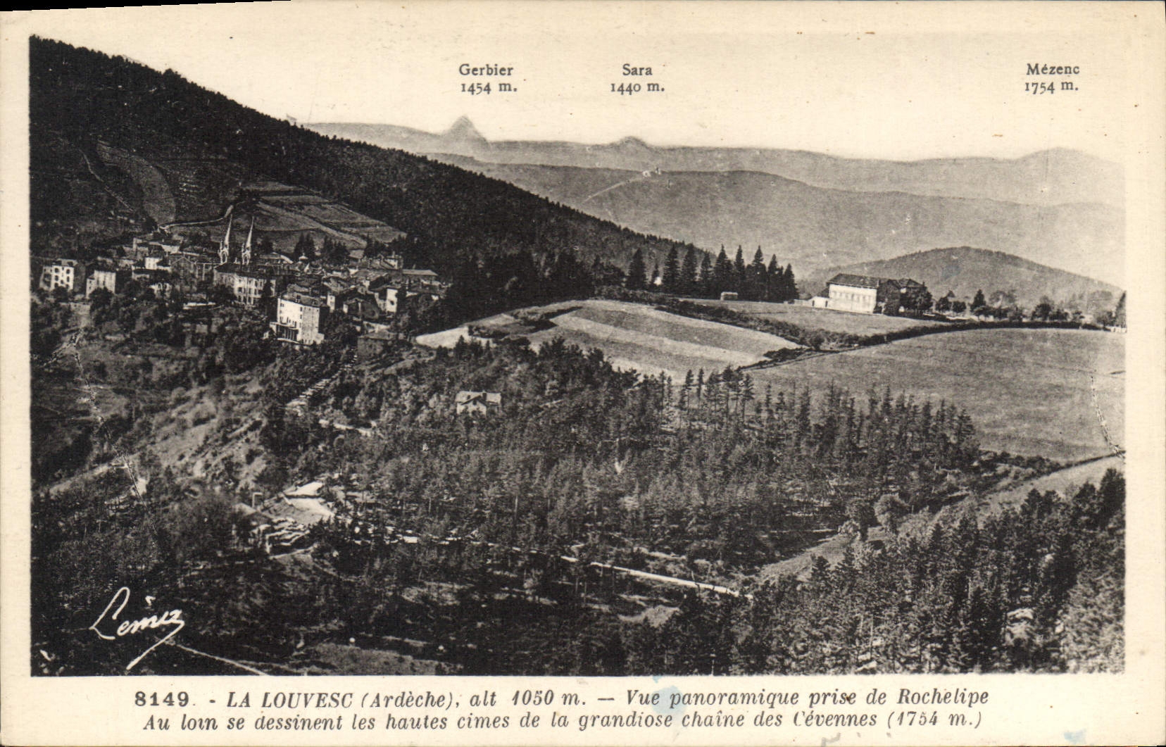 LA LOUVESC (Ardèche) — Vue panoramique prise de Rochelipe — éditeur Lemiz, n° 8149