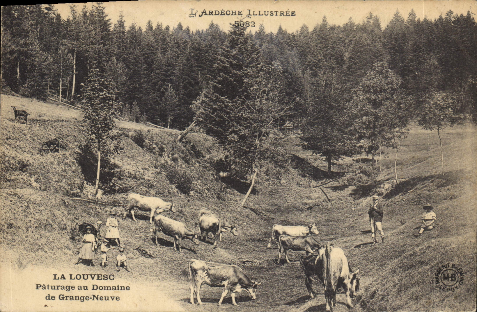 La Louvesc — Pâturage au Domaine de Grange-Neuve — L'Ardèche Illustrée n°5082
