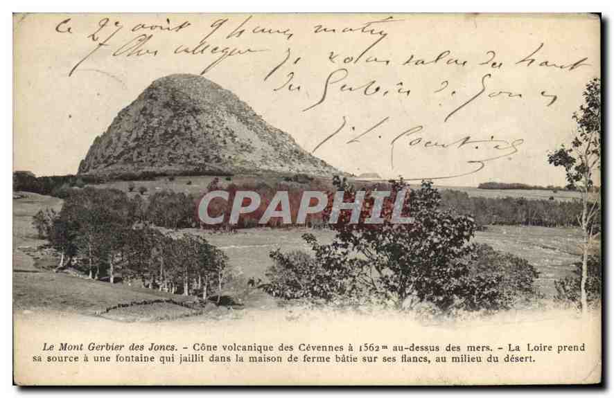 CPA Le Mont Gerbier des Joncs Cone Volcanique des Cevennes a 1562 m au dessus des mers La Loire pren