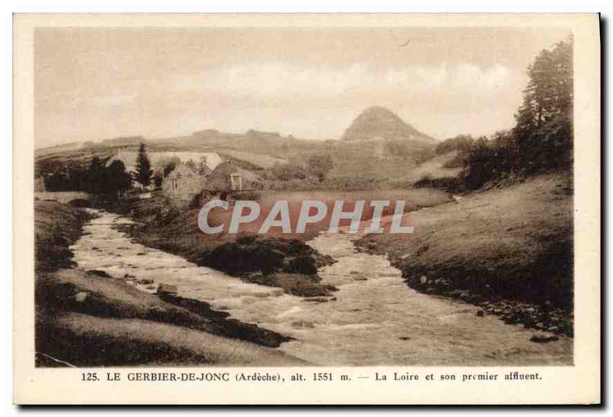 Le Gerbier-de-Jonc (Ardèche), alt. 1551 m. — La Loire et son premier affluent