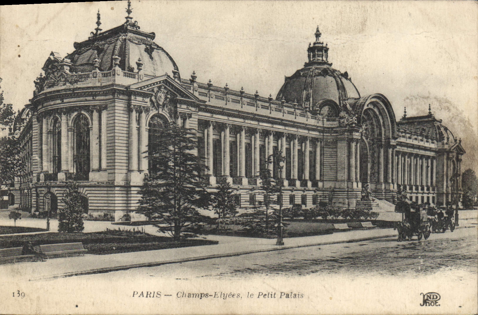 CPA Paris Champs Elysees Le Petit Palais