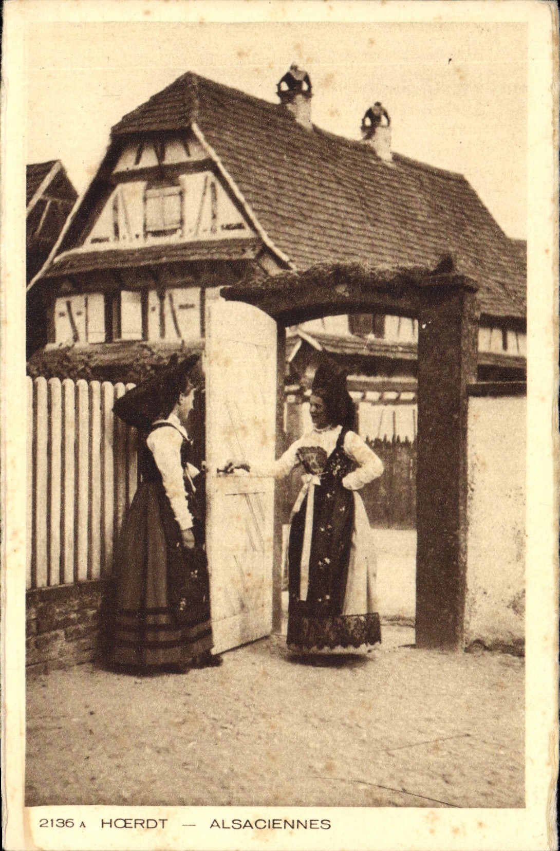 CPA Folklore Hoerdt Alsaciennes Folklore