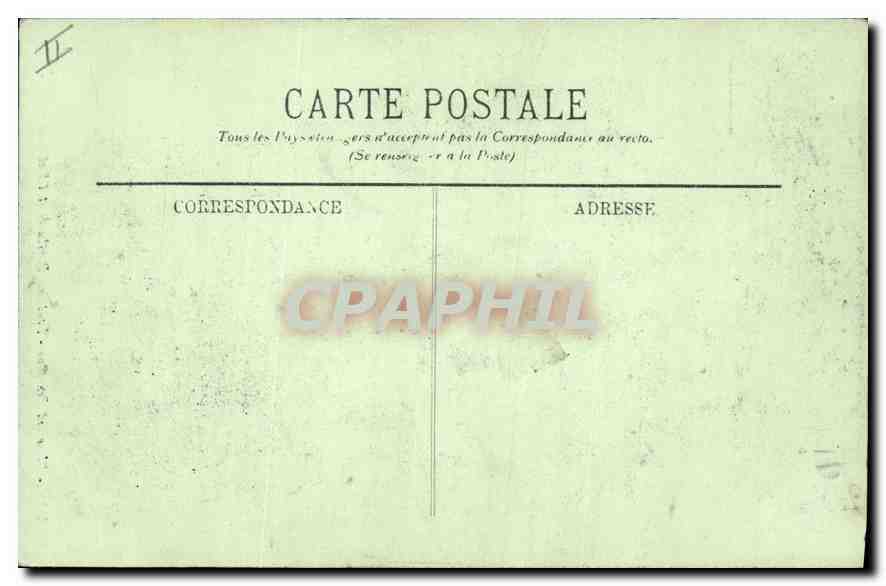 CPA Lyon Place des Terreaux Fontaine Bartholdi et L'Hotel de Ville — Verso
