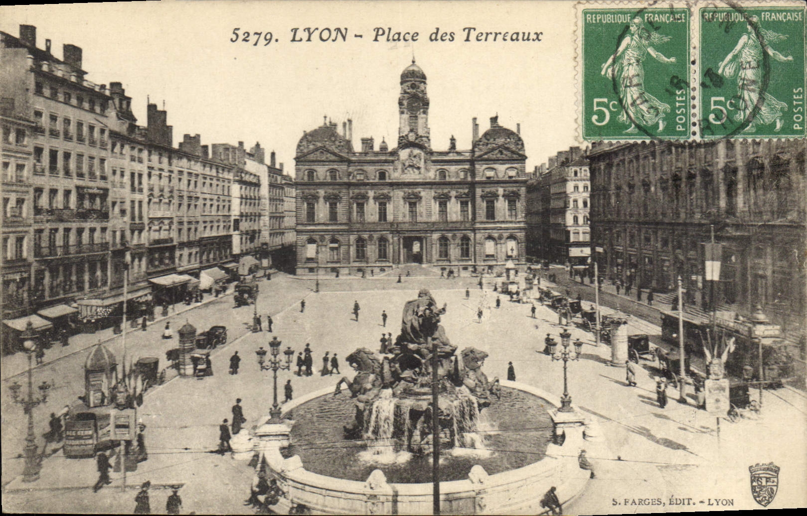CPA Lyon Place des Terreaux