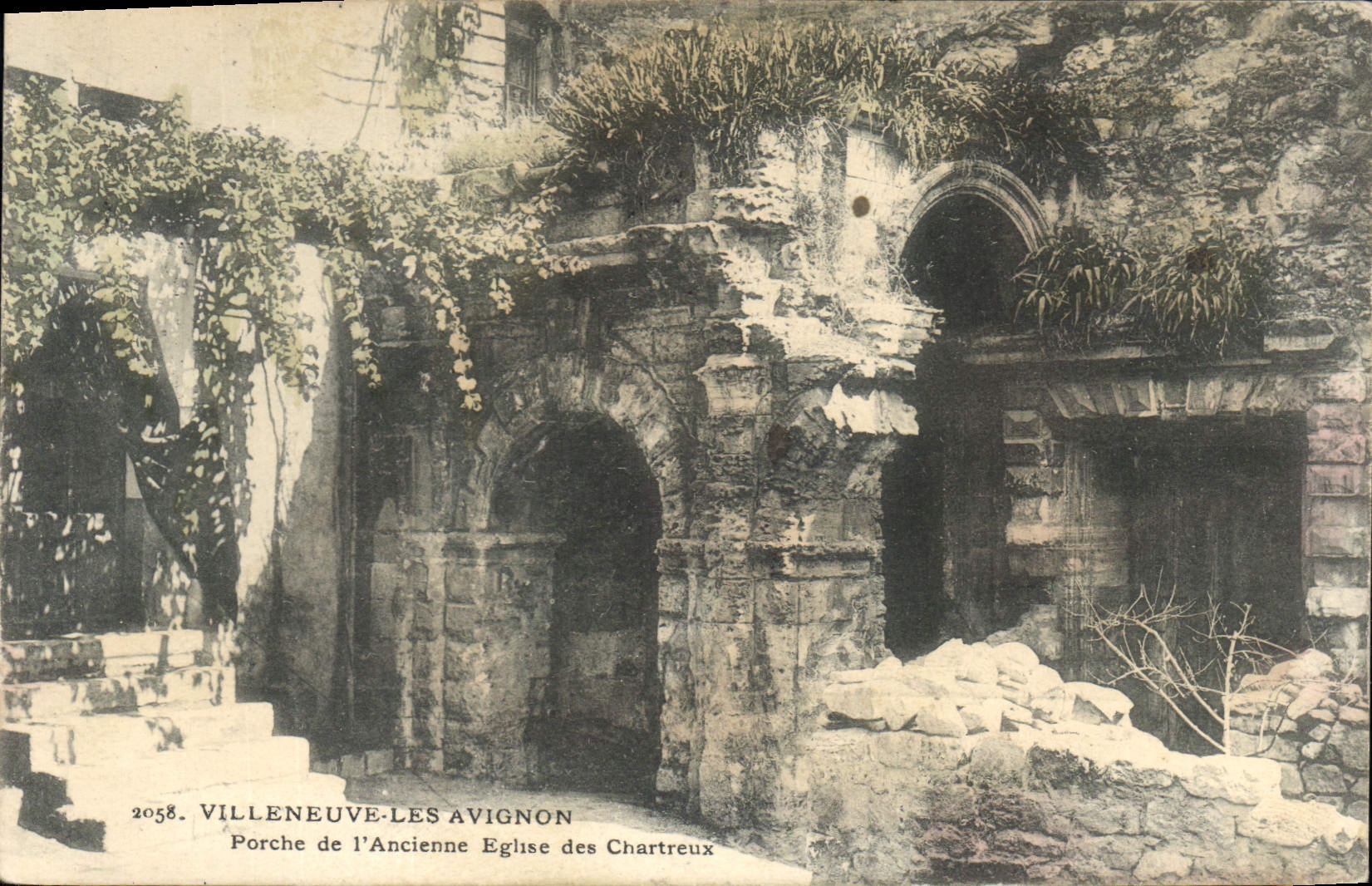 Villeneuve-lès-Avignon — Arco de la antigua iglesia de los Cartujos — Atelier de Phototypie Guindet, Marsella