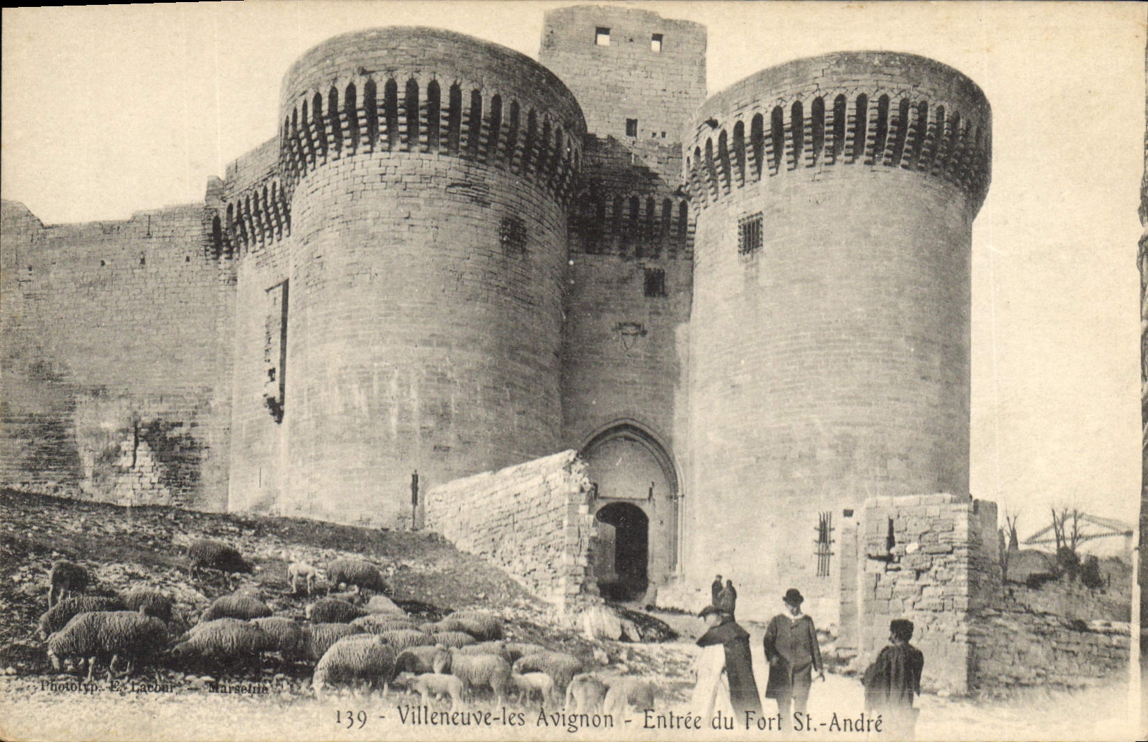 Villeneuve-lès-Avignon — Entrance to Fort Saint-André — Phototyp. L. Lacour, Marapost