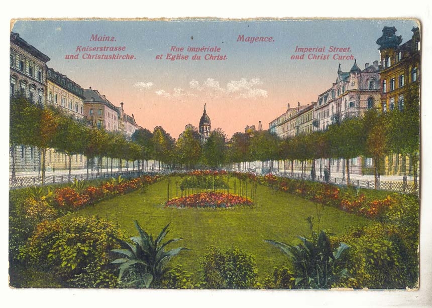 Mainz — Kaiserstraße und Kirche Christi — Panoramablick