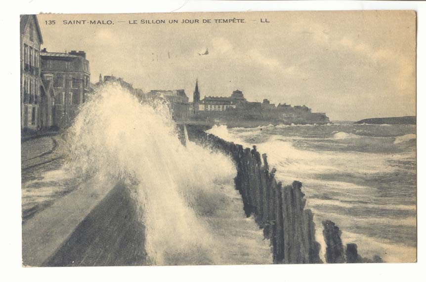 Saint-Malo — Le Sillon un jour de tempête — LL