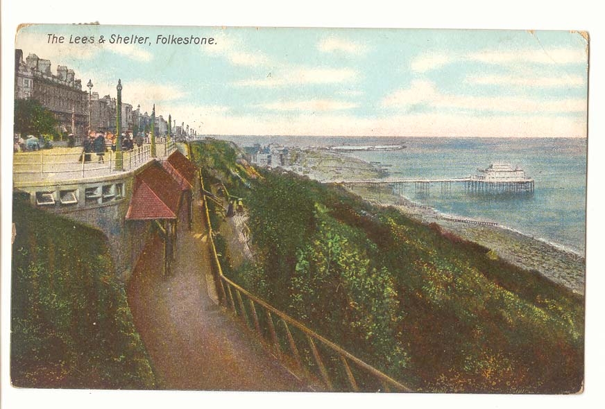 Grande Bretagne Folkestone CPA The Lees & shelter