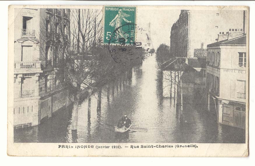 Paris flooded (January 1910) — Rue Saint-Charles (Grenelle)