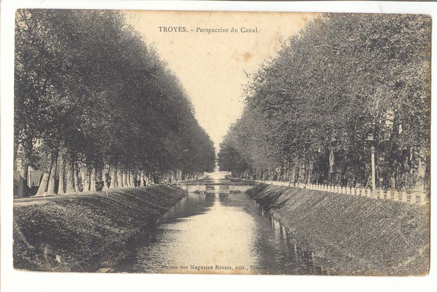 Troyes - Perspective du Canal — Maison des Magasins Réunis, édit., Troyes