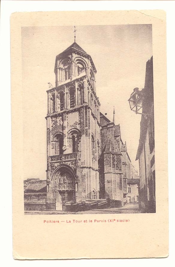 Poitiers CPA La tour et le parvis (11eme)
