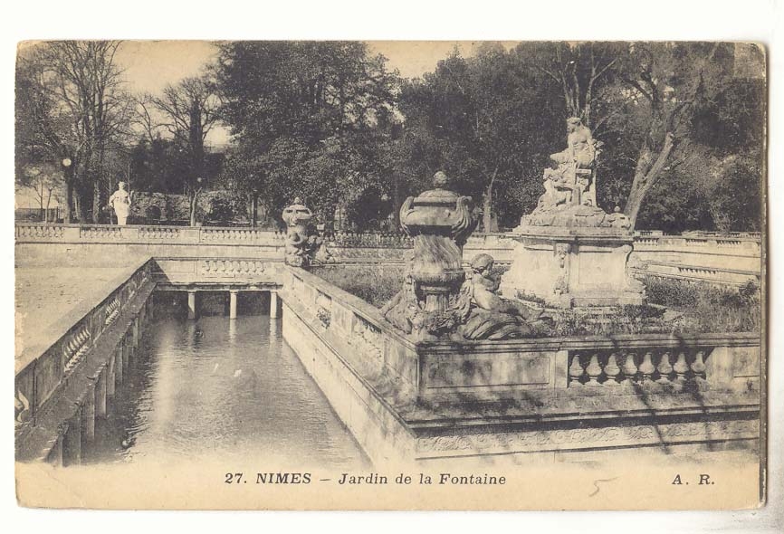 Nîmes — Jardin de la Fontaine — A.R.