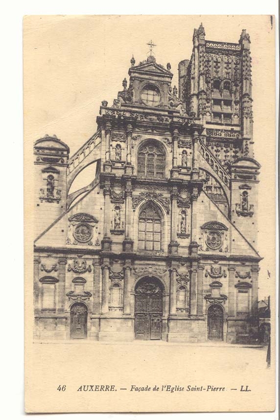 Auxerre CPA Facade de l'eglise Saint Pierre