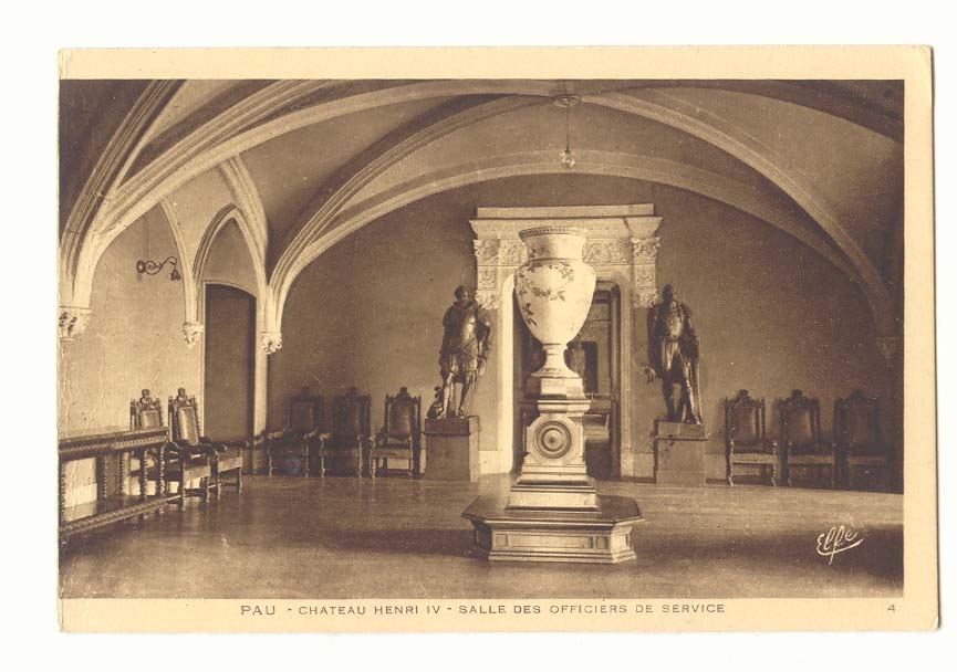 Pau - Château Henri IV - Salle des Officiers de Service — Éditeur 'Elle', n°4
