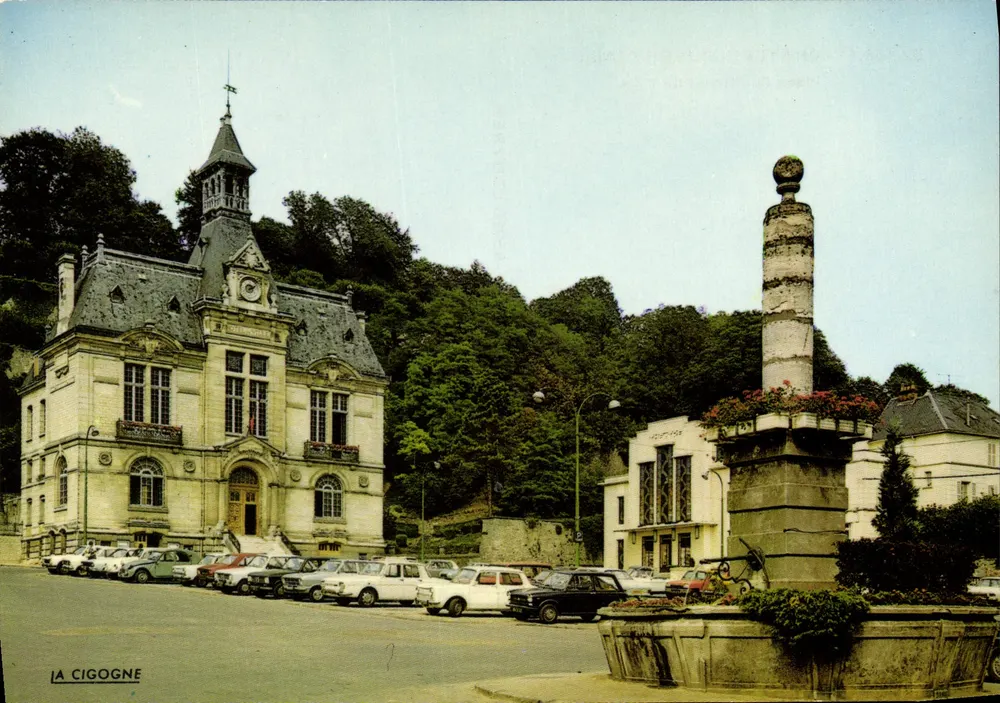 Château-Thierry — Place de l'Hôtel de Ville — Editions 'La Cigogne' - Vorderseite