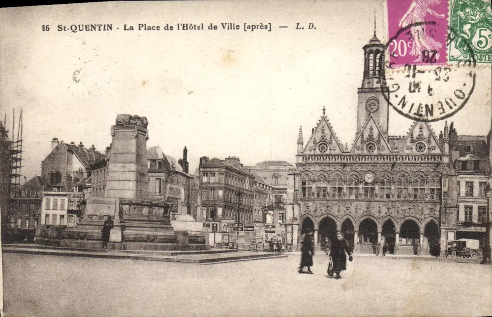 St-Quentin - Die Place de l'Hôtel de Ville — L. D. n°16 - Vorderseite