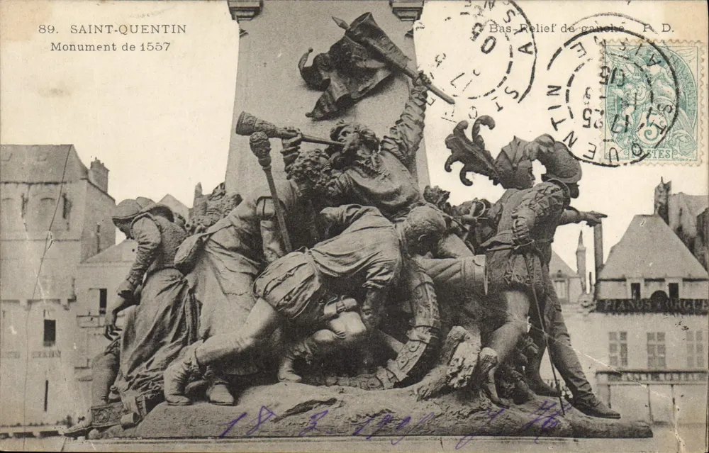 Saint-Quentin — Monumento de 1557 — Bas-relief da esquerda — editor não visível - Frente