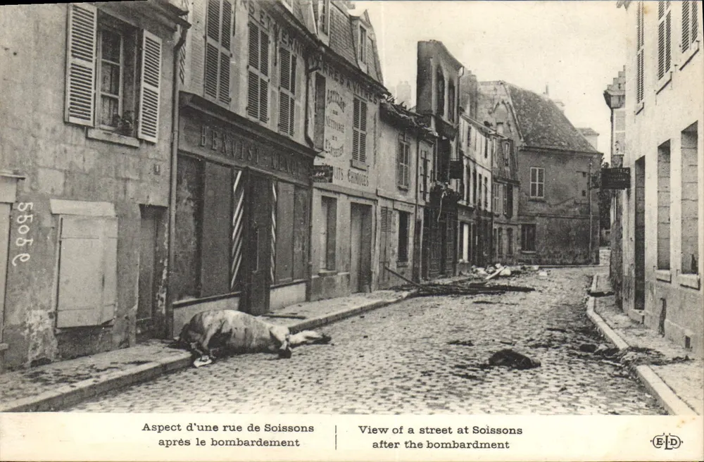 Soissons — Straße nach dem Bombenangriff — E. Le Deley, n° 55056 - Vorderseite