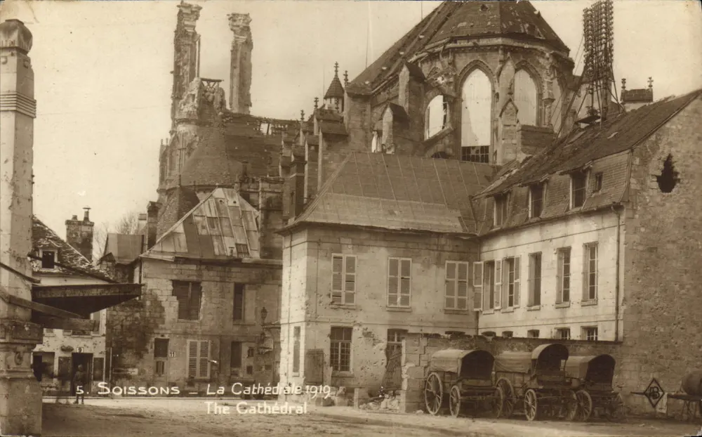 Soissons — A Catedral 1919 — editor 'Le Tim' n°5 - Frente
