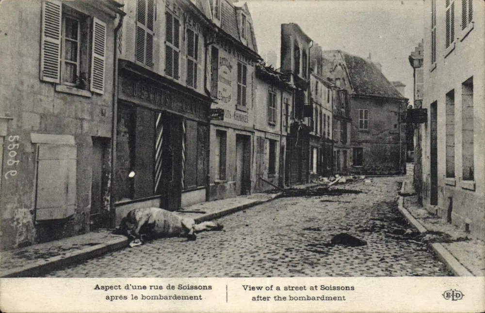 Soissons — Straße nach Bombardement — E.D. n°5505E - Vorderseite