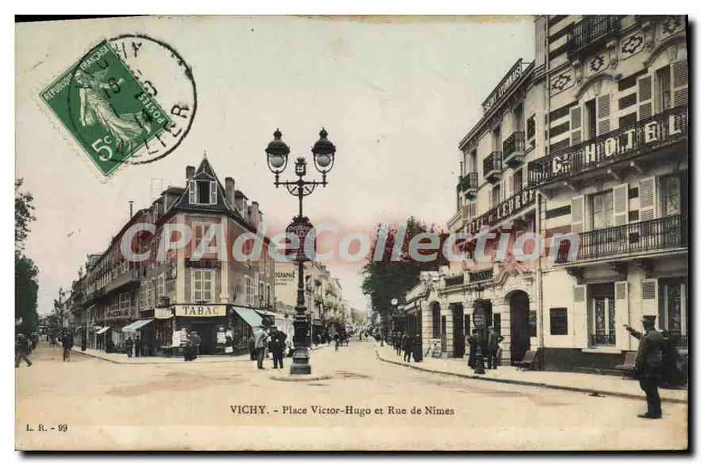 Vichy - Place Victor-Hugo et Rue de Nîmes — L. R. - 99 - Recto