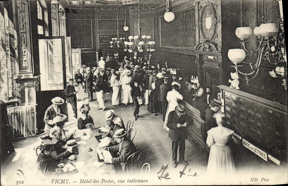 Vichy — Hotel Pocztowy, widok wewnętrzny — ND Phot, nr 302 - Awers