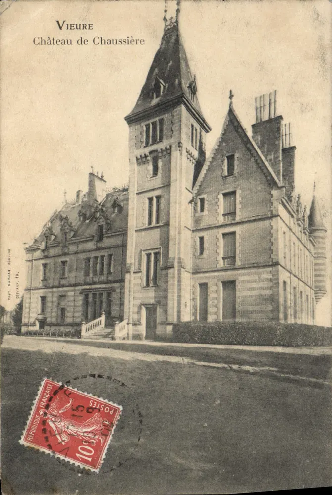 Vieure — Castelo de Chaussière — Foto Gauthier Houdine - Frente