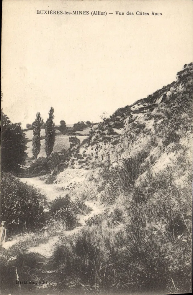 Buxières-les-Mines (Allier) — Ansicht der Côtes Roc - Vorderseite
