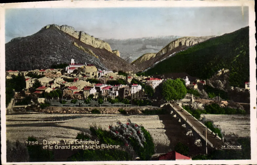 Digne - Allgemeiner Blick und der große Brücke über die Bléone — La Cigogne, n°7754 - Vorderseite